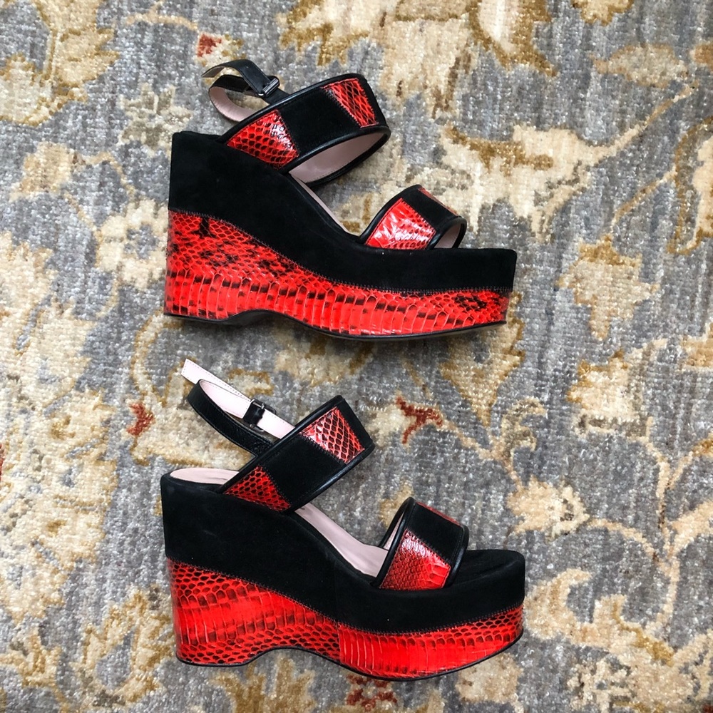 Opening ceremony wedges ! Size 39.5 fit 8.5 / 9
